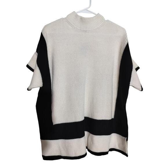 New Ann Taylor women poncho sweater Top colorblock pattern cream black size XSP - Picture 1 of 9
